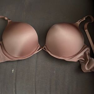 Victoria’s Secret bra